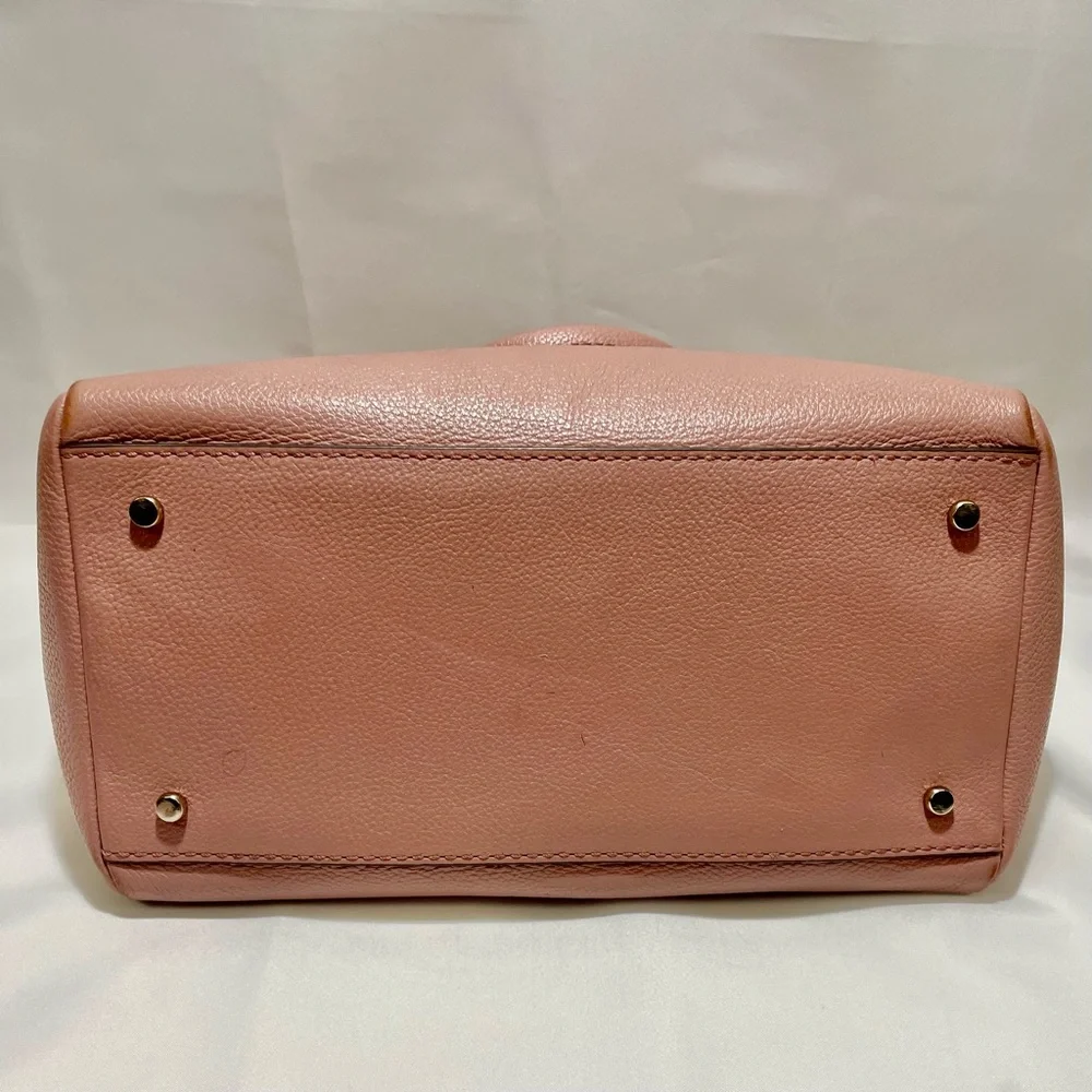 kate spade material pebbled